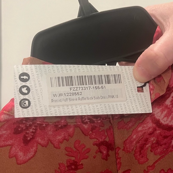 boohoo | PRINTED PUFF SLEEVE RUFFLE NECK SMOCK DRESS 14 new - Picture 6 of 6